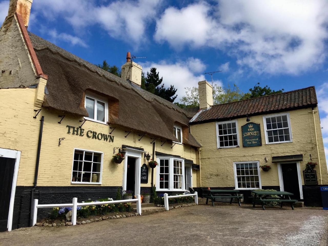 The Crown Inn Smallburgh Bagian luar foto